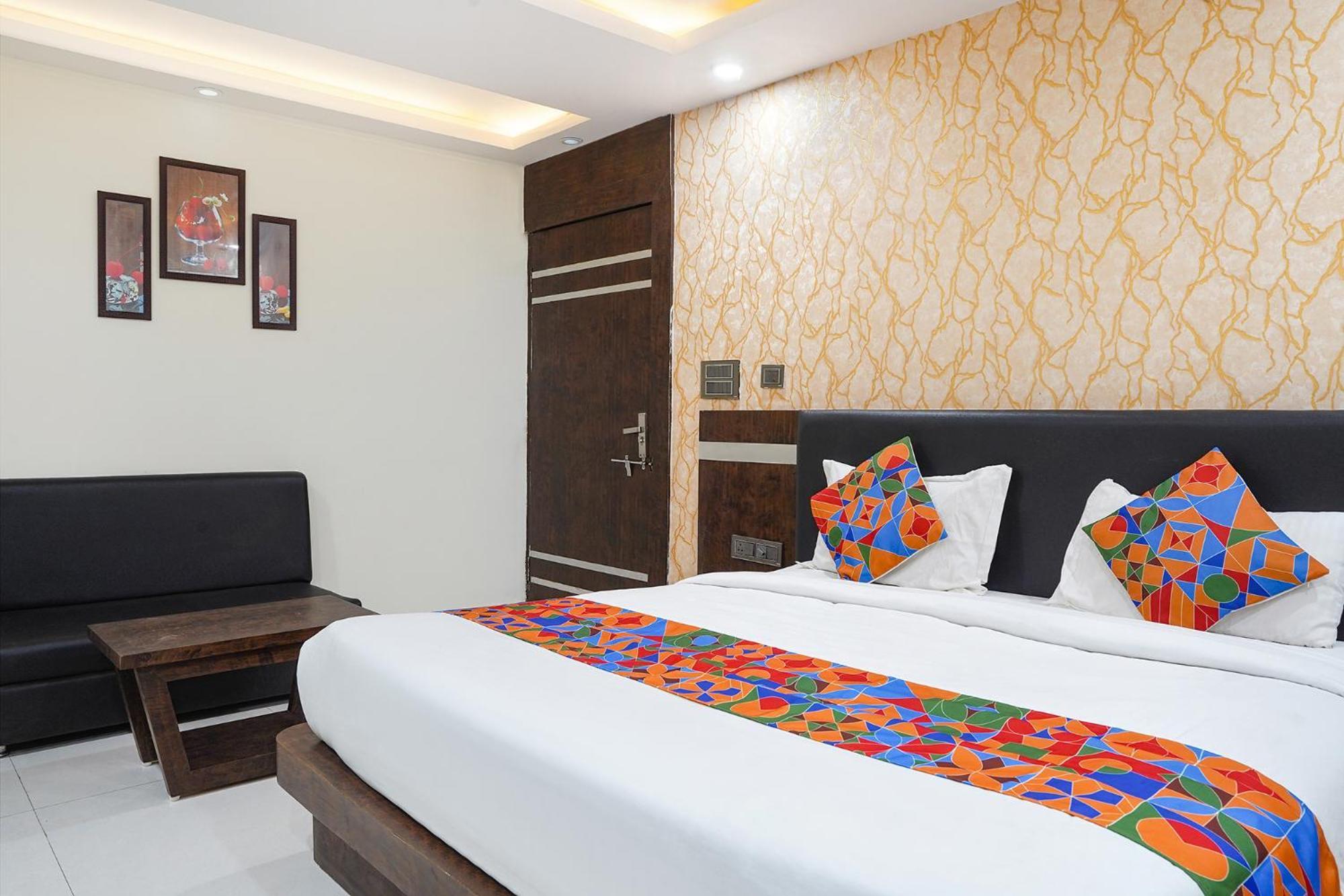 Fabhotel Jalsa Dlx โบปาล ภายนอก รูปภาพ