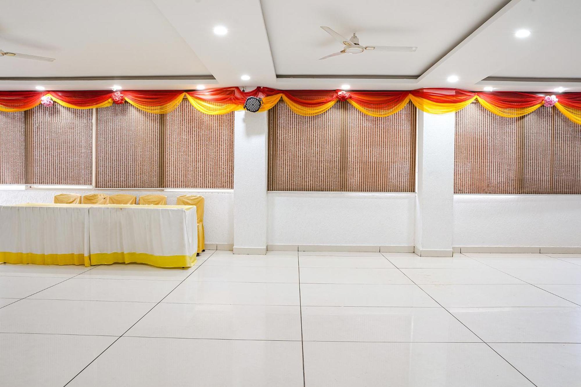 Fabhotel Jalsa Dlx โบปาล ภายนอก รูปภาพ