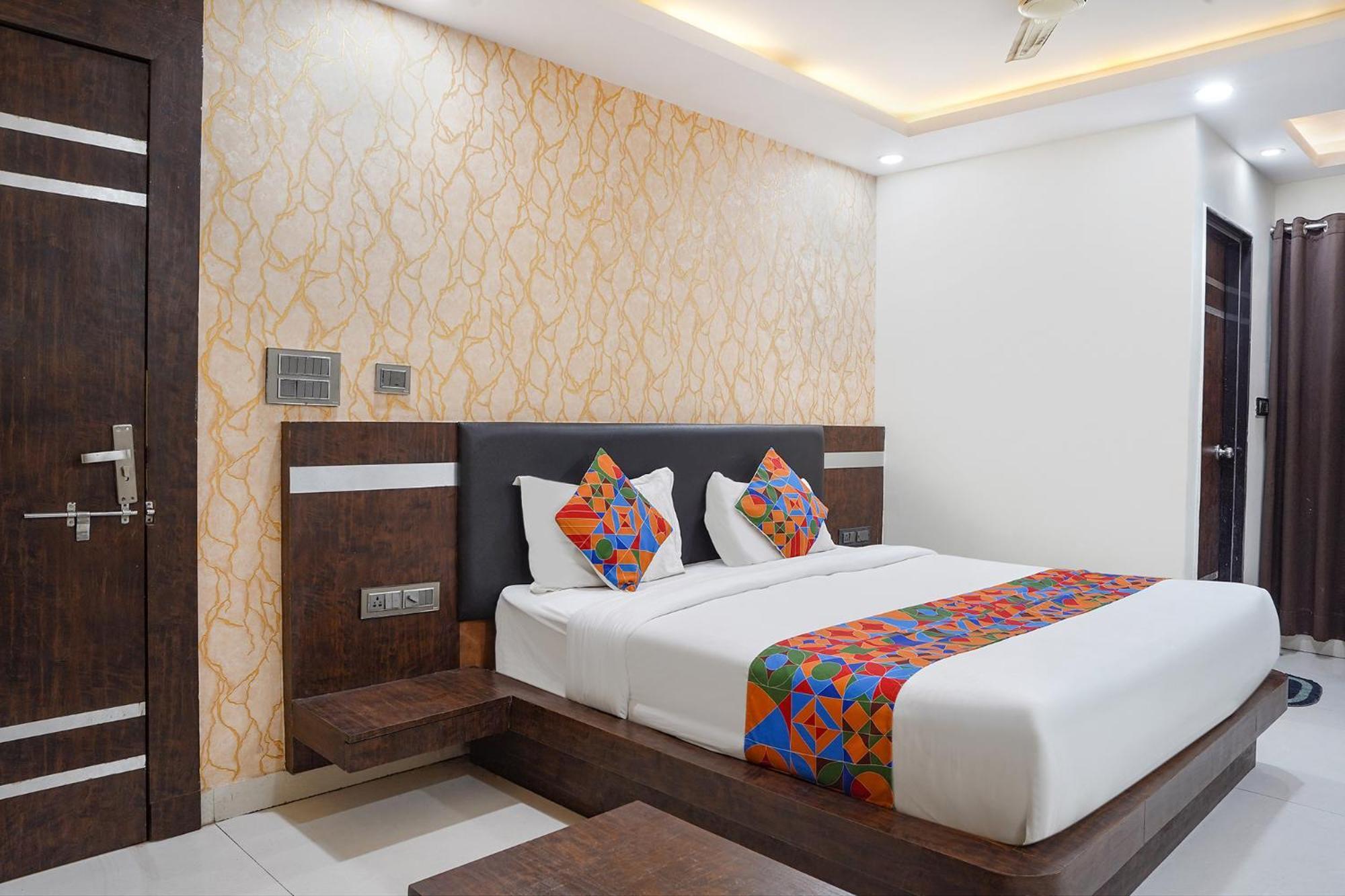 Fabhotel Jalsa Dlx โบปาล ภายนอก รูปภาพ